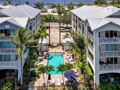 275 NW Flagler Avenue, Stuart, FL 34994