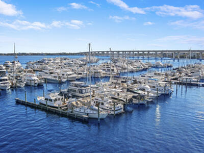 275 NW Flagler Avenue, Stuart, FL 34994