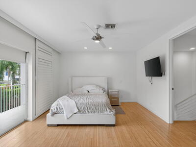 130 Andrews Avenue W, Delray Beach, FL 33483