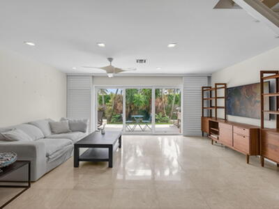 130 Andrews Avenue W, Delray Beach, FL 33483