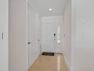 130 Andrews Avenue W, Delray Beach, FL 33483