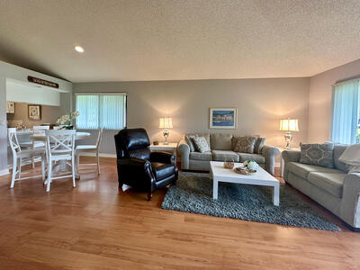 305 Club Drive, Palm Beach Gardens, FL 33418