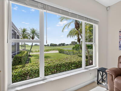 902 Augusta Pointe Drive, Palm Beach Gardens, FL 33418