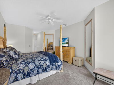 902 Augusta Pointe Drive, Palm Beach Gardens, FL 33418