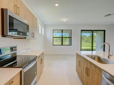 5946 SE Sky Blue Circle, Stuart, FL 34997