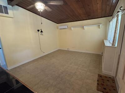 325 Jeffery Street, Boca Raton, FL 33487