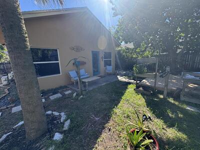 325 Jeffery Street, Boca Raton, FL 33487