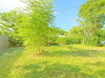 2533 Dolphin Drive, Delray Beach, FL 33445