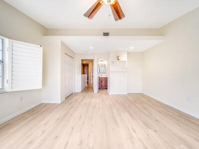 892 E Jeffery Street, Boca Raton, FL 33487