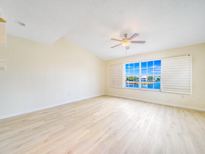 892 E Jeffery Street, Boca Raton, FL 33487