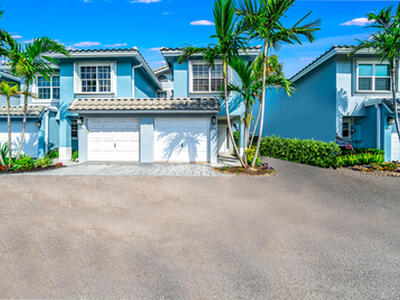 892 E Jeffery Street, Boca Raton, FL 33487