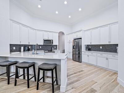 102 Via Santa Cruz, Jupiter, FL 33458