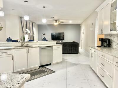 13620 Folkestone Court W, Wellington, FL 33414