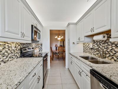 13960 Nesting Way, Delray Beach, FL 33484