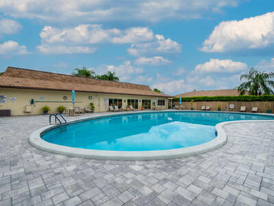 13960 Nesting Way, Delray Beach, FL 33484