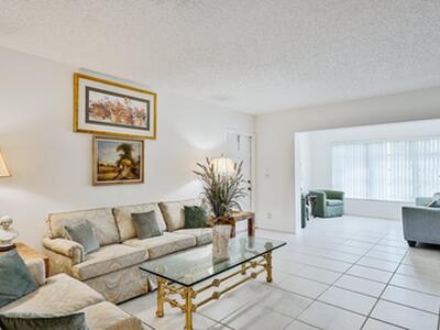13960 Nesting Way, Delray Beach, FL 33484
