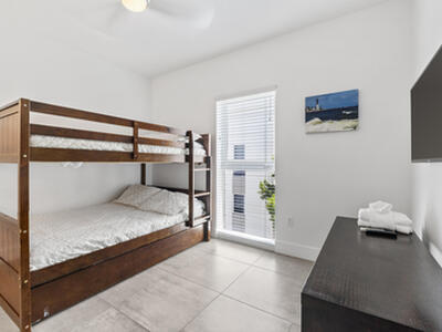 1367 N Ocean Boulevard, Pompano Beach, FL 33062