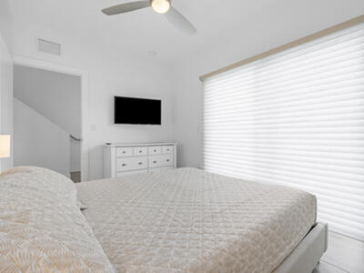 1367 N Ocean Boulevard, Pompano Beach, FL 33062