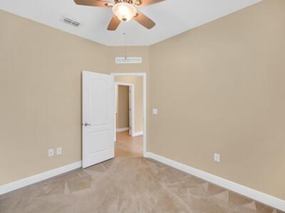 5335 NW Wisk Fern Circle, Port Saint Lucie, FL 34986