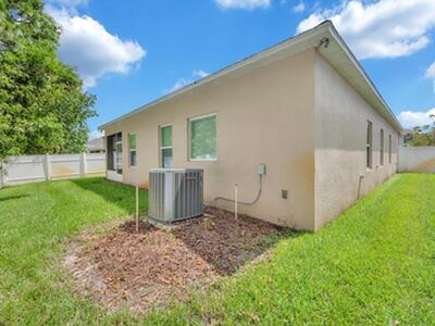 5335 NW Wisk Fern Circle, Port Saint Lucie, FL 34986