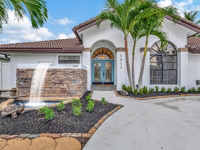 1915 Newhaven Avenue