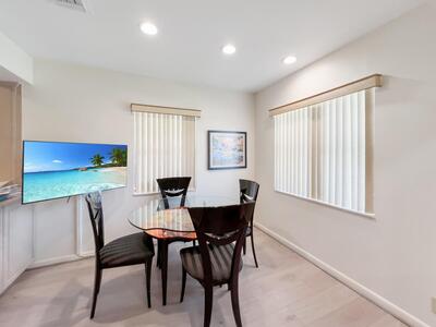 37 Stratford Lane, Boynton Beach, FL 33436