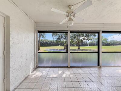 37 Stratford Lane, Boynton Beach, FL 33436