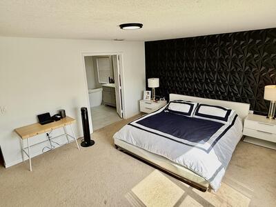 1534 Newhaven Point Lane, West Palm Beach, FL 33411