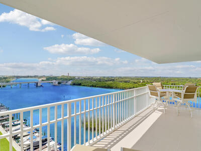 375 Beach Road, Tequesta, FL 33469