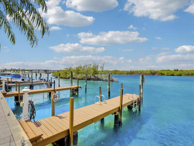 375 Beach Road, Tequesta, FL 33469