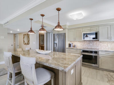 375 Beach Road, Tequesta, FL 33469