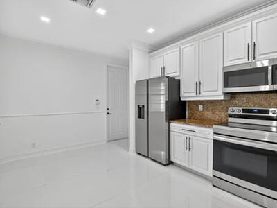 16081 Poppyseed Circle, Delray Beach, FL 33484