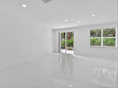 16081 Poppyseed Circle, Delray Beach, FL 33484