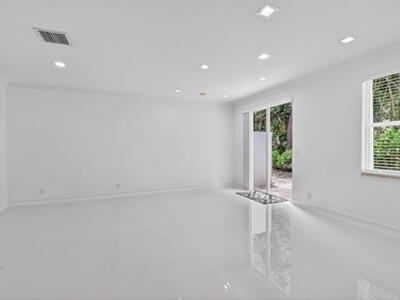 16081 Poppyseed Circle, Delray Beach, FL 33484