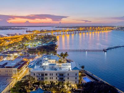 41 SW Seminole Street