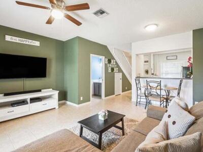 5032 Palmbrooke Circle, West Palm Beach, FL 33417