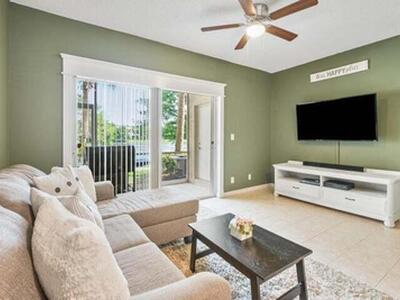 5032 Palmbrooke Circle, West Palm Beach, FL 33417