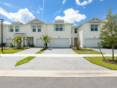 Fort Pierce, FL 34982