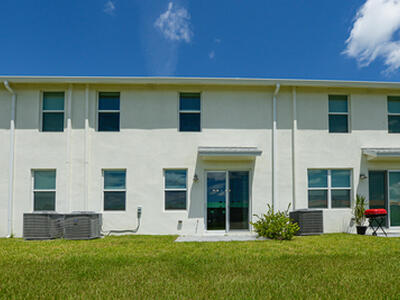 Fort Pierce, FL 34982