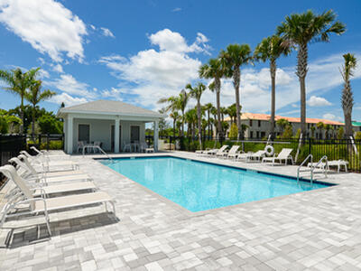 Fort Pierce, FL 34982