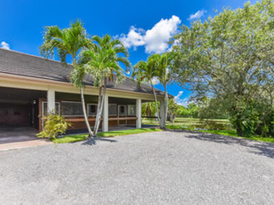 2780 Skipiks Way, Wellington, FL 33470