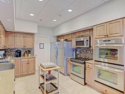 Riviera Beach, FL 33404