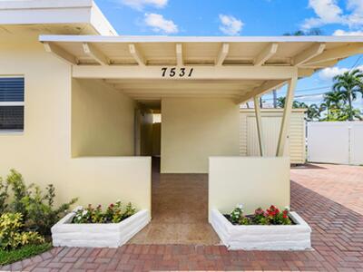 7531 Edgewater Circle, Lake Clarke Shores, FL 33406