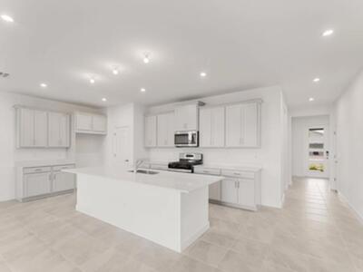 10207 SW Adelaide Terrace, Port Saint Lucie, FL 34987