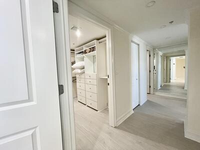 99 SE Mizner Boulevard, Boca Raton, FL 33432