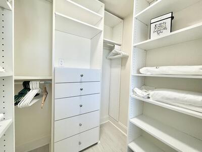 99 SE Mizner Boulevard, Boca Raton, FL 33432