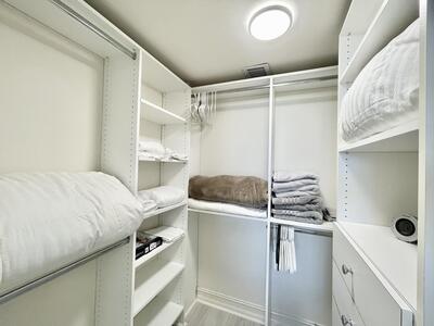 99 SE Mizner Boulevard, Boca Raton, FL 33432