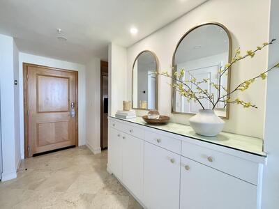 99 SE Mizner Boulevard, Boca Raton, FL 33432