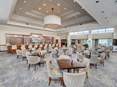 18 Westgate Lane, Boynton Beach, FL 33436