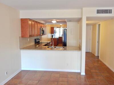 9 Royal Palm Way, Boca Raton, FL 33432